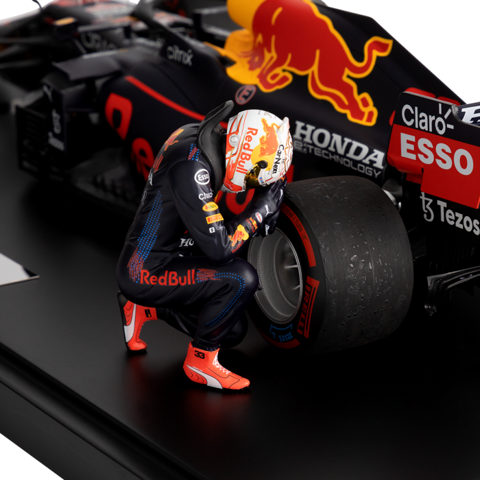 1:12 RB16B - Abu Dhabi 2021 - World Champion image