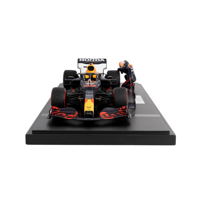1:12 RB16B - Abu Dhabi 2021 - World Champion image