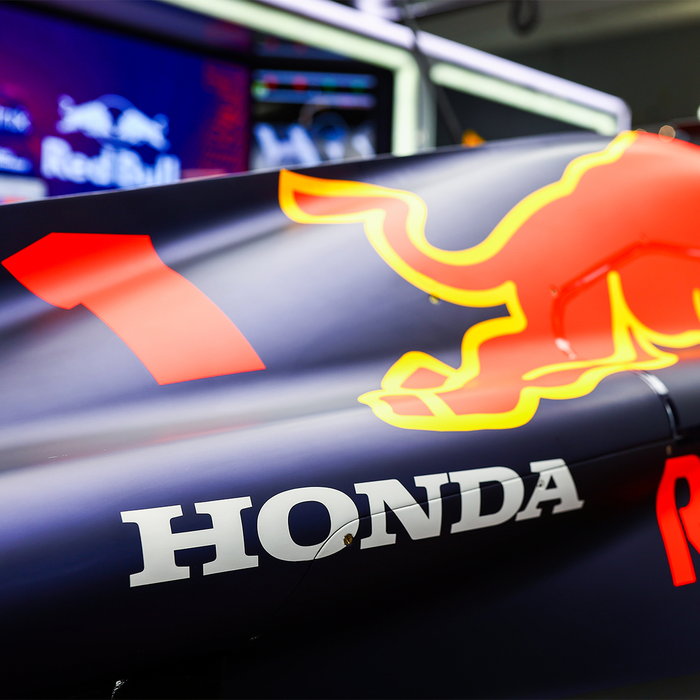 1:18 RB18 World Champion 2022  image