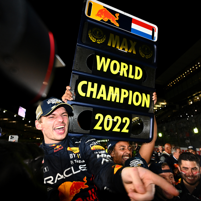 1:18 RB18 World Champion 2022  image