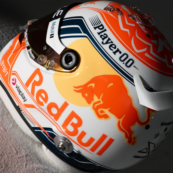 1:2 Helmet 2023 Max Verstappen image