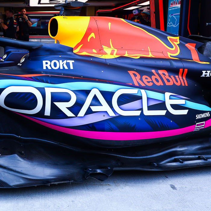 1:18 RB19 GP Miami 2023 Special Livery - Winner image
