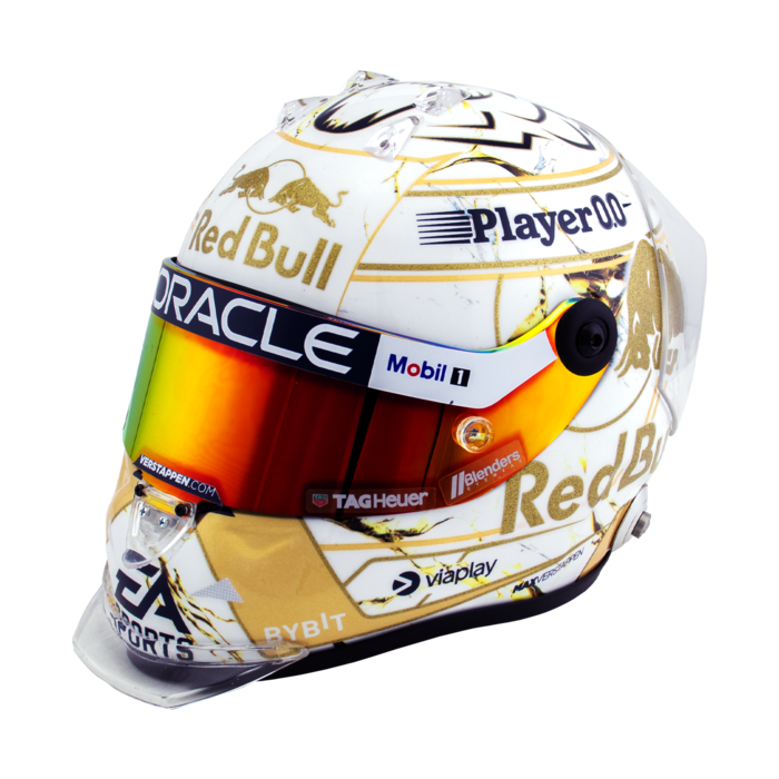 1:2 World Champion 2024 Helmet image