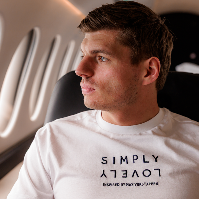 MV T-Shirt - White - Simply Lovely image