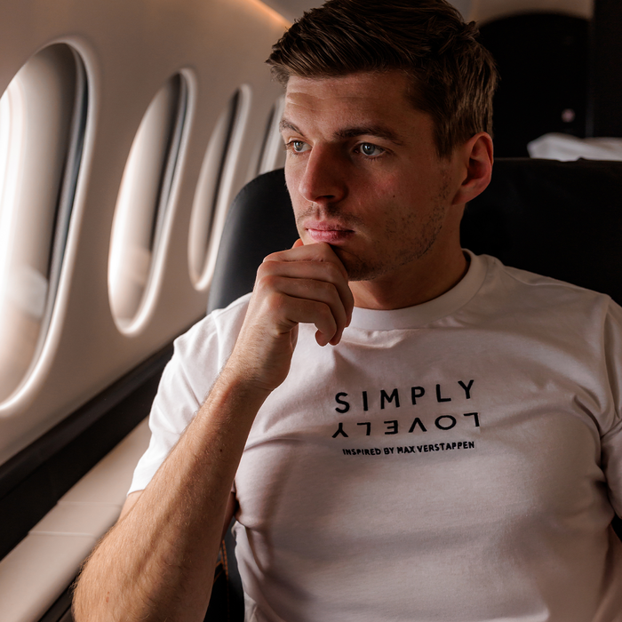 MV T-Shirt - White - Simply Lovely image