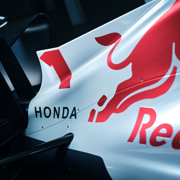 1:18 RB21 GP Japan 2025 Special Livery - Winner scale model image