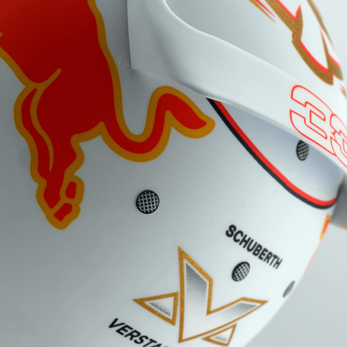 1:2 Helmet 2021 incl. Tear-offs image