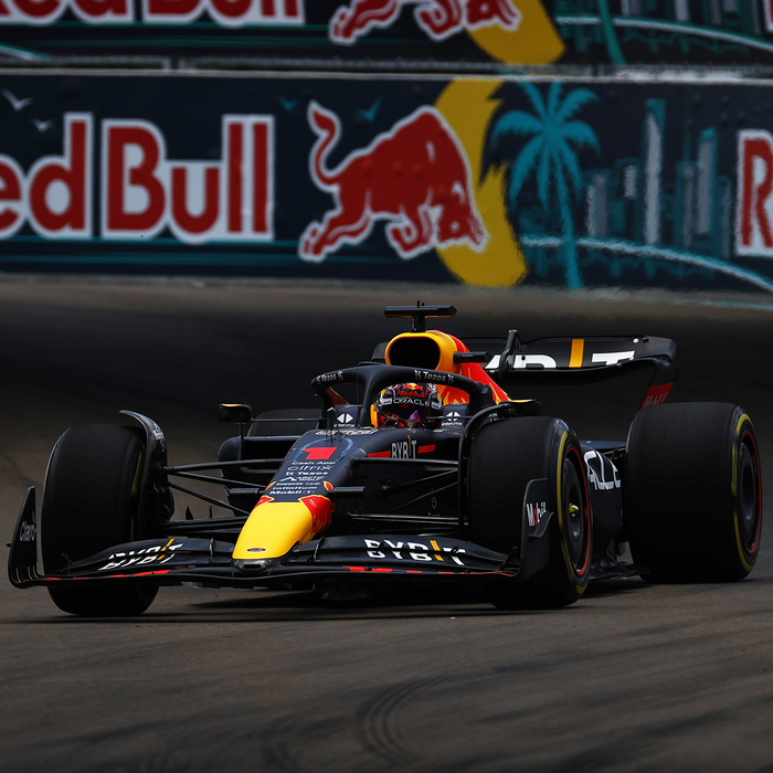 1:43 RB18 GP Miami 2022 - Winner image