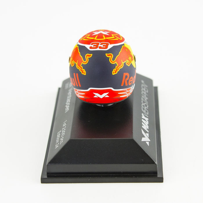 1:8 Helmet 2017 image