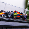 Product image thumbnails