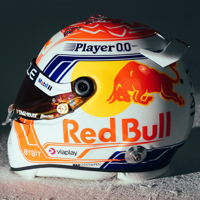1:2 Helmet 2023 Max Verstappen image