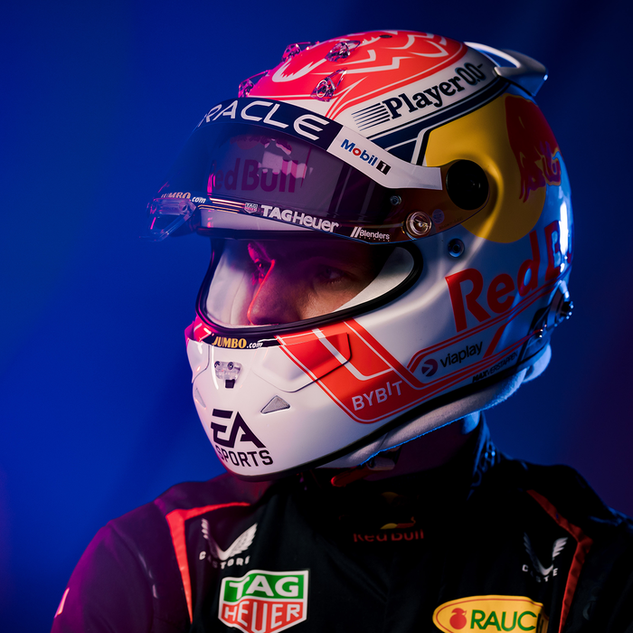 1:4 - 2023 Season Helmet - Max Verstappen image